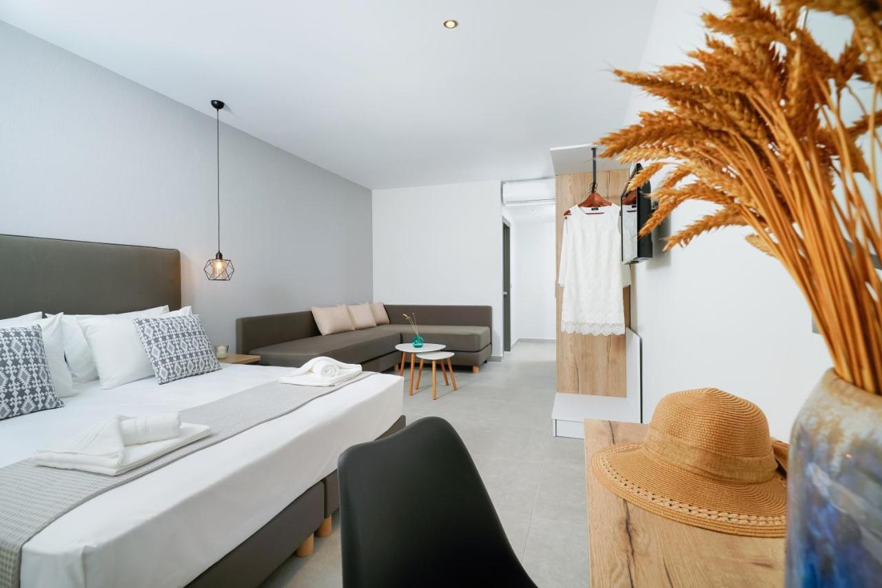 Aquamarine Luxury Rooms Thassos ภายนอก รูปภาพ